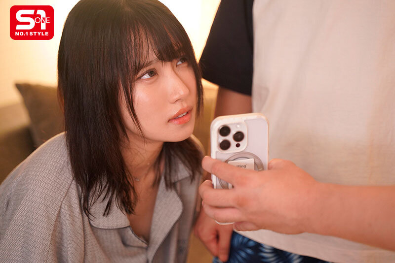 安達夕莉 激しいプレイ - 湯気に仕込まれた媚薬サウナ 異常感度でととのうどころかグッチャグチャにイキ狂った汗だくの健康巨乳ボディちゃん 安達夕莉