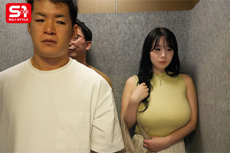 みなみ羽琉（みなと羽琉） アフター - 顔よりデカい胸のせいで&hellip;乳だけで身バレしてしまった人妻風俗嬢の末路&hellip;。 旦那不在の間、ご近所さん御用達のヤラれ放題Mカップ みなみ羽琉