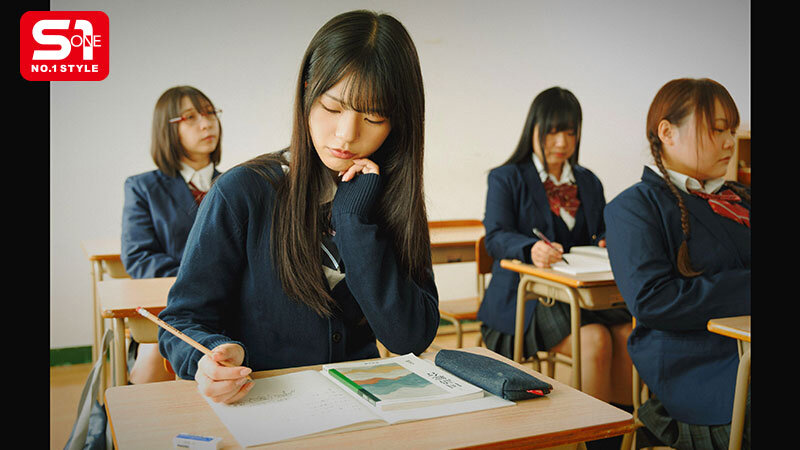 浅野こころ ビジュアル - 憧れだった担任教師に盗撮されても黙認しているわたし。自己肯定感の低いひとりぼっちJ●はド変態教師すら愛してくれる 浅野こころ