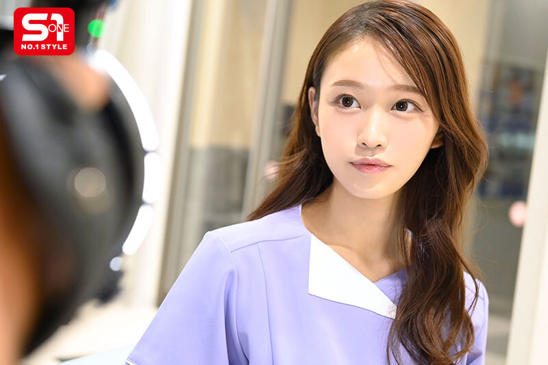 桜みお ビジュアル - 強靭な射精依存の暴走チ●ポ達を手厚く受け入れ身体を張った全力健診サポートでトロけるような快感射精へ誘う現役看護師 桜みお