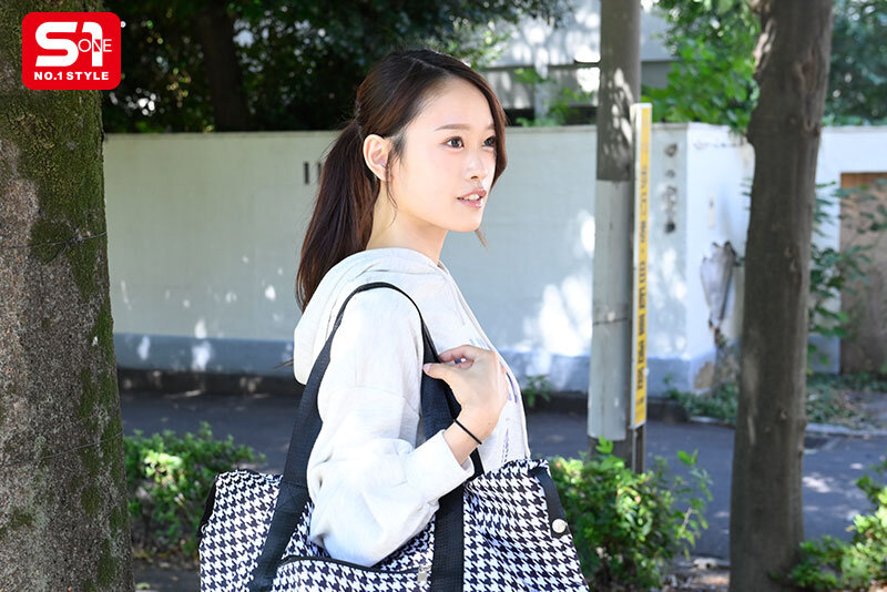桜みお 誘惑シーン - 強靭な射精依存の暴走チ●ポ達を手厚く受け入れ身体を張った全力健診サポートでトロけるような快感射精へ誘う現役看護師 桜みお