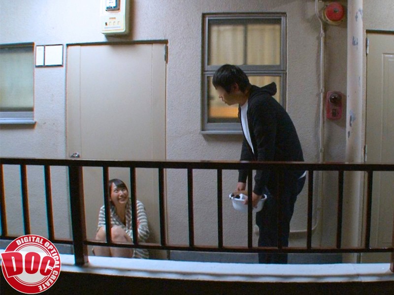 原花音、山口葉瑠、弥生みづき ビジュアル - 彼氏と喧嘩し締め出された隣人の薄着姿があまりにもエロいので&hellip; Vol.2