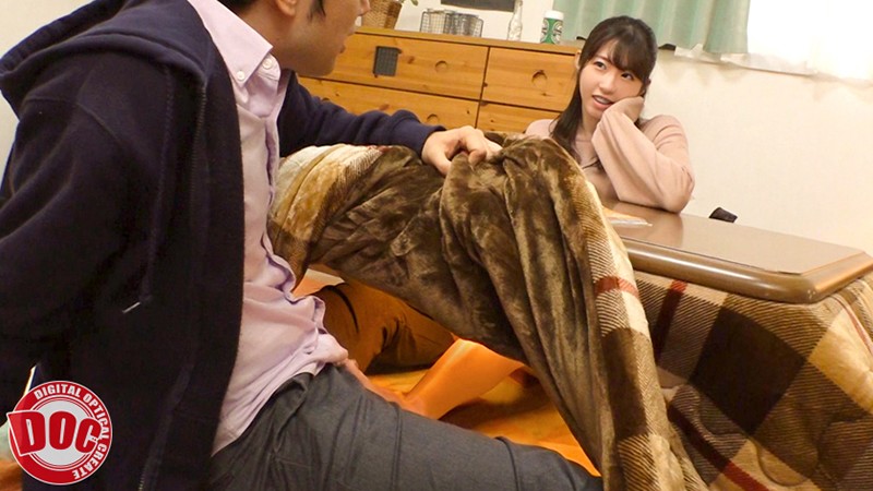 宇流木さら、真宮あや、愛須みのん、早川ひな クライマックス - こたつの中の無防備な下半身に我慢出来ずイタズラ! 兄貴の彼女が痴女に変貌! 背徳感に燃える中出し性交