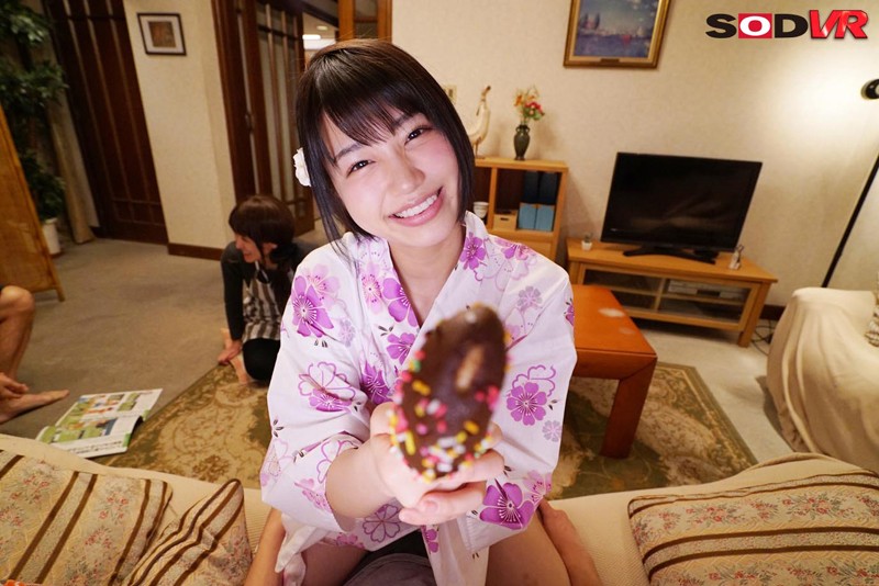 唯井まひろ 前戯 - 【VR】僕の妹・唯井まひろ18歳と超密着ラブラブSEX 【濃厚キス・イキ顔鑑賞・密着対面座位・覆いかぶさり騎乗位】