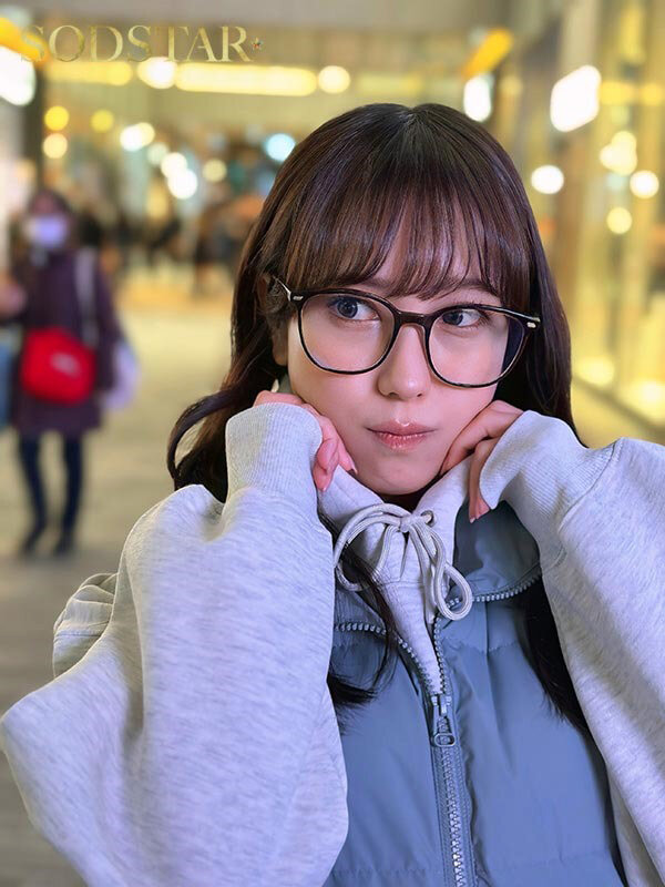 小湊よつ葉 誘惑シーン - 小湊よつ葉の休日「私たち4ヶ月前にセックスしました」渋谷のラブホでハメ撮り、2本番と顔射。
