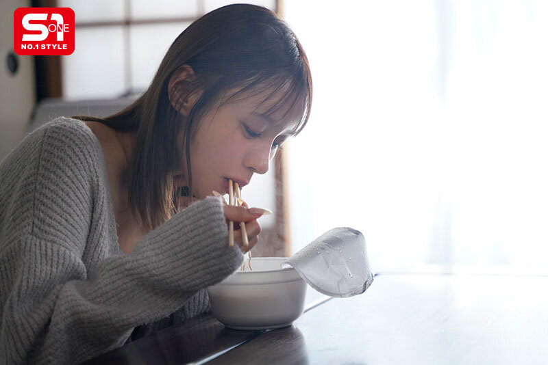 兒玉七海 誘惑シーン - 年末年始、古い学生寮で女学生とおじさん管理人が2人きり&hellip;禁断シチュに欲情した中年ち●ぽと寂しさ埋めたい若い少女おま●こは相性良すぎて合体し続けた。 兒玉七海