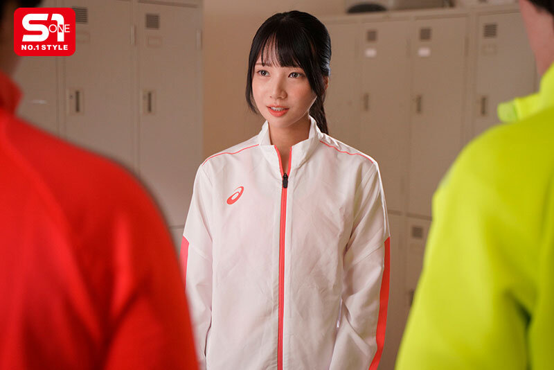 榊原萌 激しいプレイ - 怪我で夢破れた陸上女子エースが選んだ男子選手への貢献&hellip; 顔面シャワー性処理係 「私、走っていた頃より&hellip;精子を浴びてる今の方が幸せです！」 榊原萌