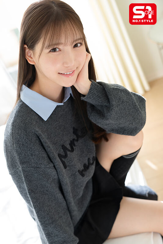 三田真鈴 ビジュアル - 「あ、いたんだ。」存在感ゼロの童貞底辺兄なんて私にとって空気以下なのに性欲だけは無駄に強そうだからマ●コくらいタダで貸してやるよ 三田真鈴