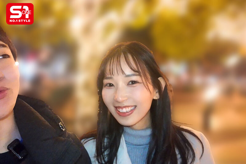 園梨音 誘惑シーン - 残業明けの水泳インストラクターお姉さんは運動後にめっちゃエロがる 【デート中大胆キス】【店内でこっそり挿入】朝まで盛り上がって全開濃密SEX 園梨音