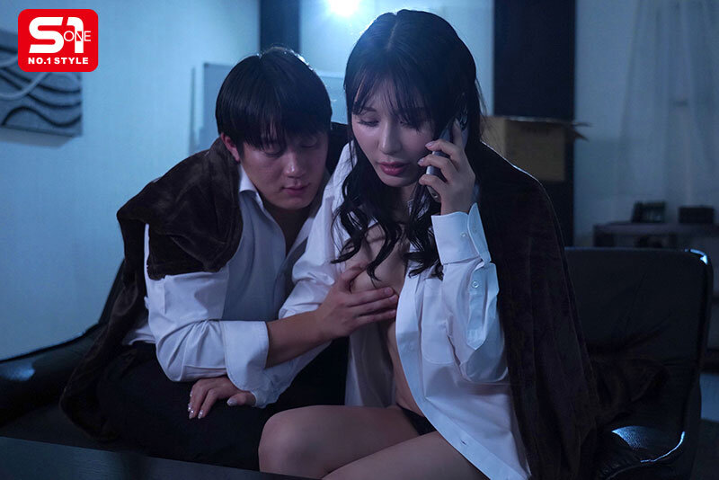 金松季歩 フィニッシュ - 大停電の夜に&hellip;美人上司と二人きり 憧れの巨乳と色気と暗闇に理性を失い夜が明けるまで一晩中射精しまくった 金松季歩