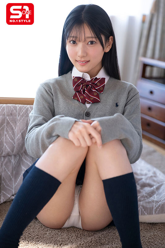 初美なのか ビジュアル - 清楚な妹の不注意パンチラに飛び込みたい。可愛い義妹と僕の年末年始の出来事― 初美なのか